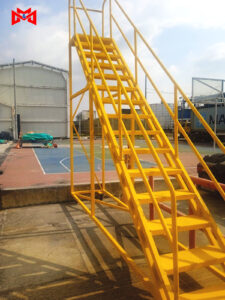 Escaleras en acero